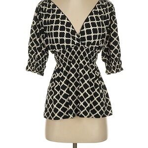 Studio M Chic Black and White Patterned top